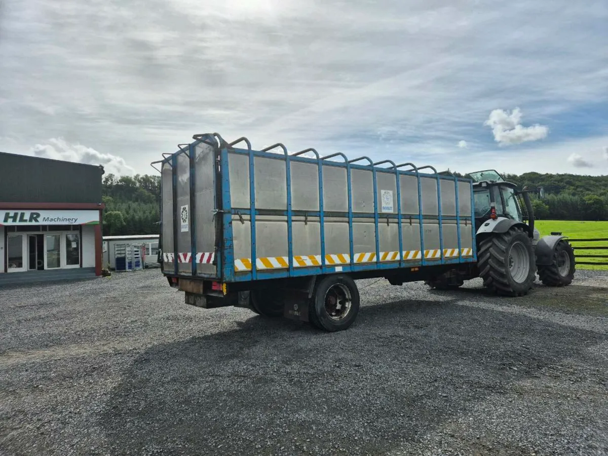 Cattle trailer - Image 2