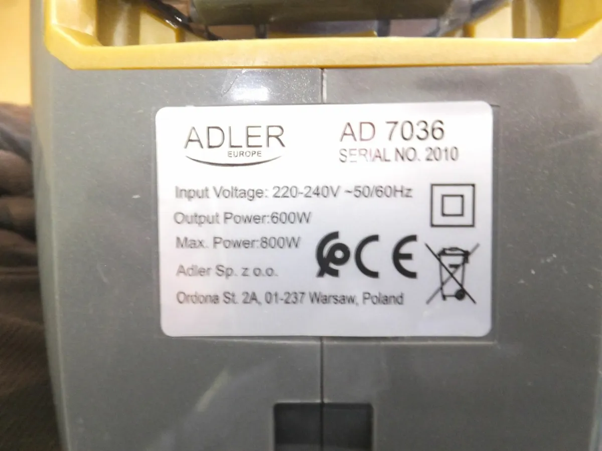 ADLER vacuum cleaner - Image 4