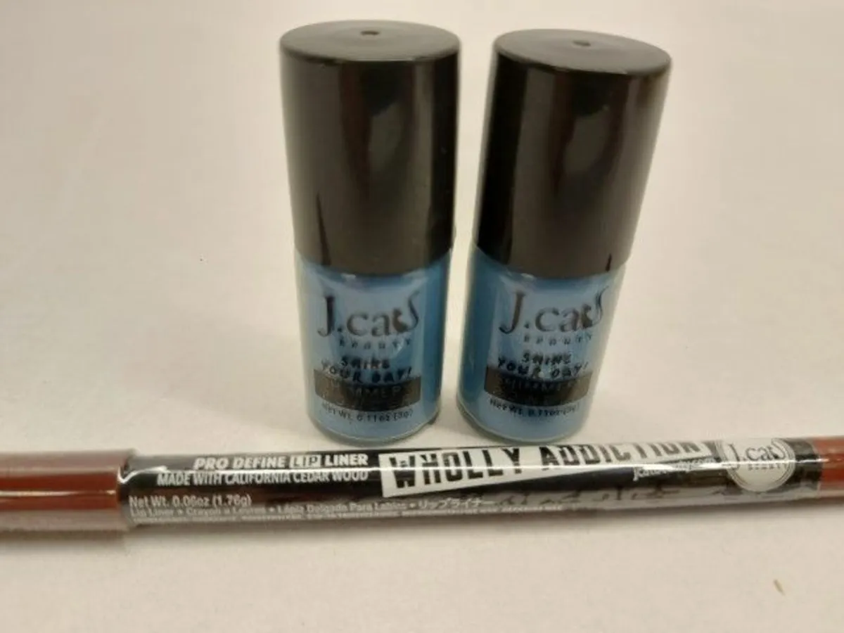 Online Auction of A Goodie Box & More! - Image 3