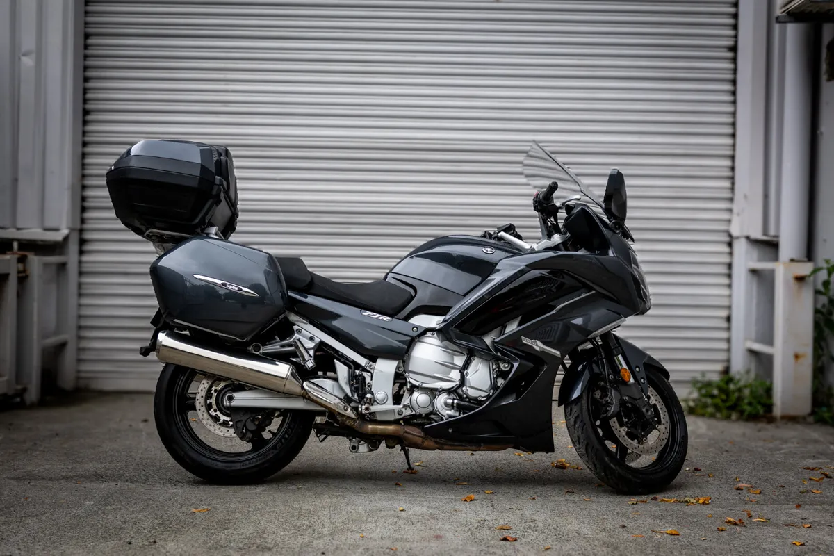 Yamaha FJR1300 - Image 2