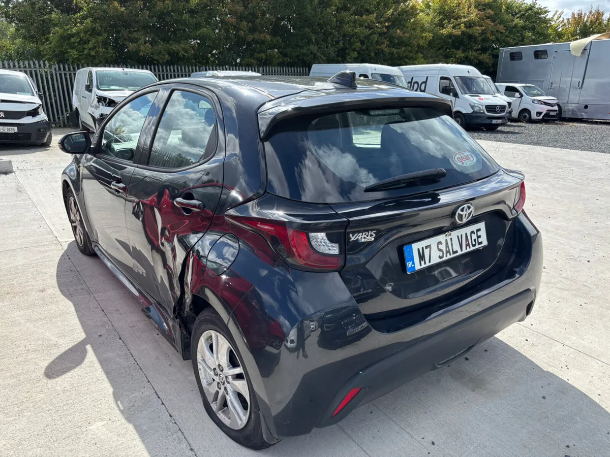 20 Yaris Luna 1.0 NCT 10/26 77km Drives - Image 4