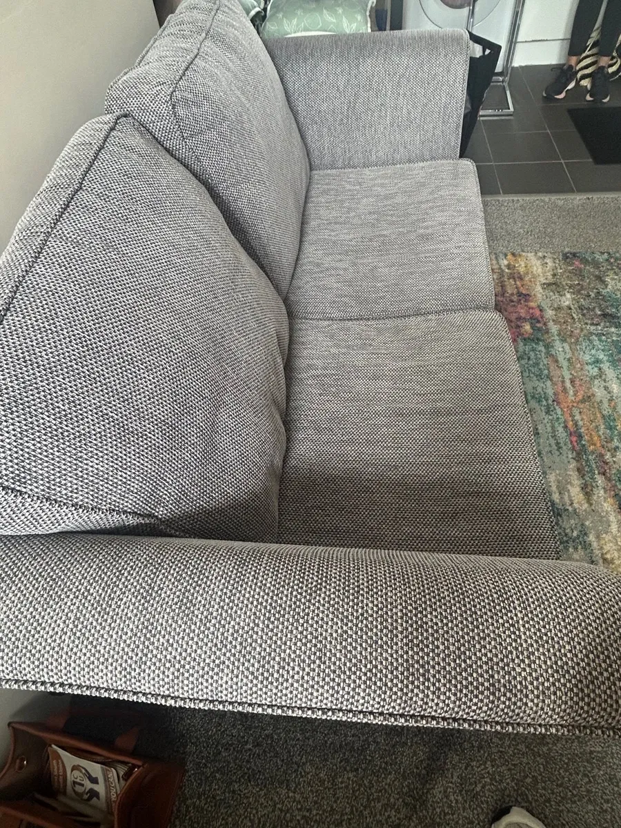 2 seater sofa bed - Image 4