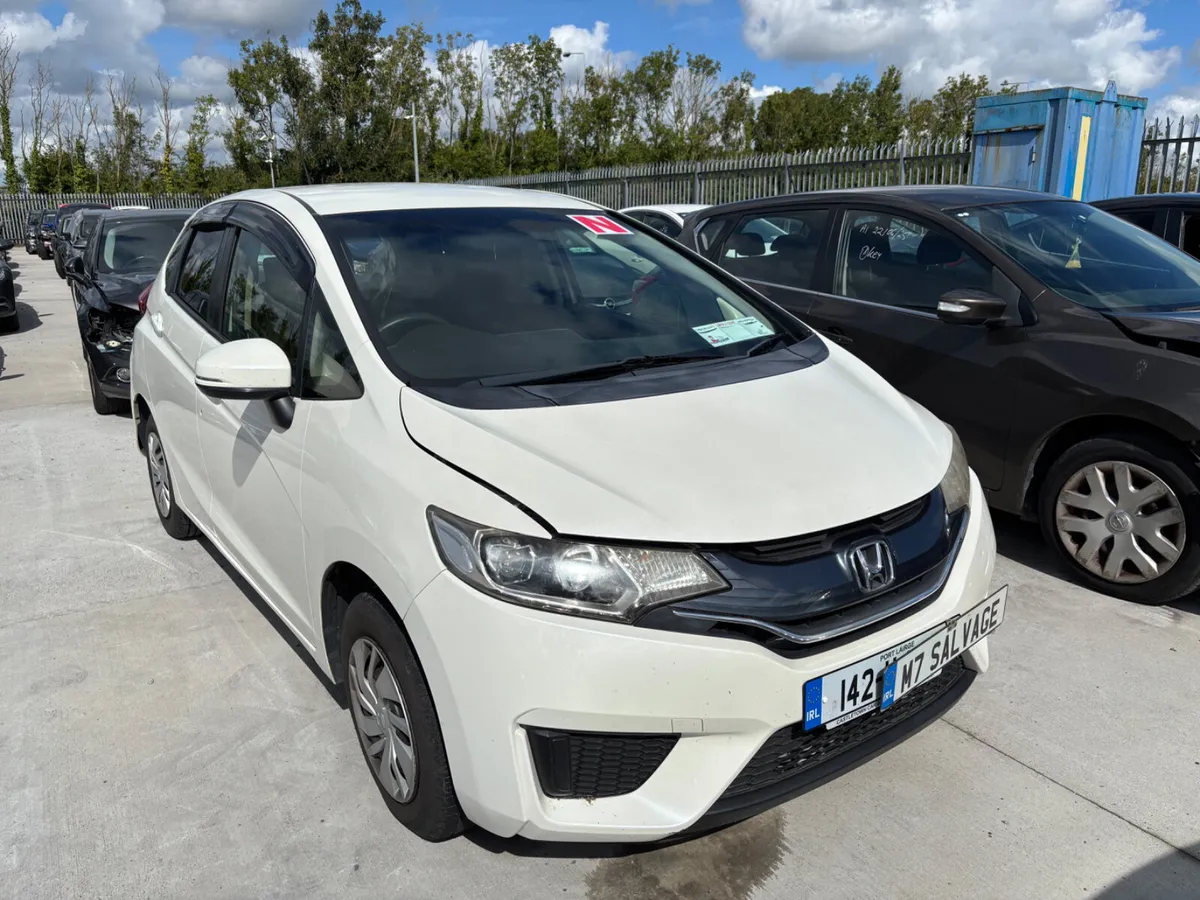 14 Fit Petrol Auto Drives - Image 2