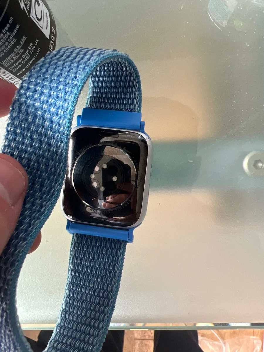 Apple Watch Series 6 - Image 2
