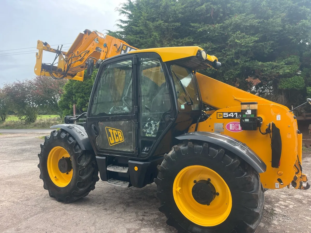JCB 541-70 agri super loadall - Image 1