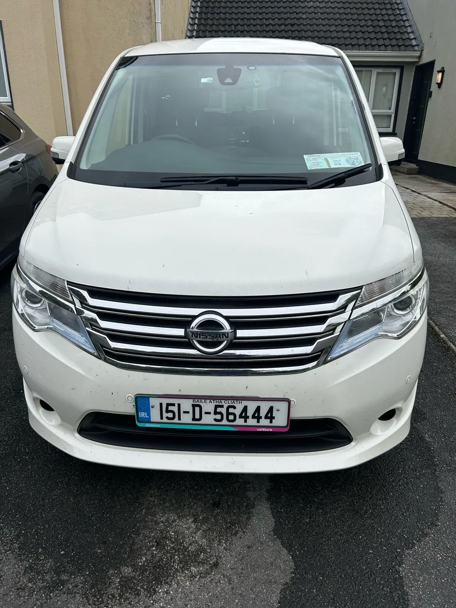 Nissan Serena - Image 2
