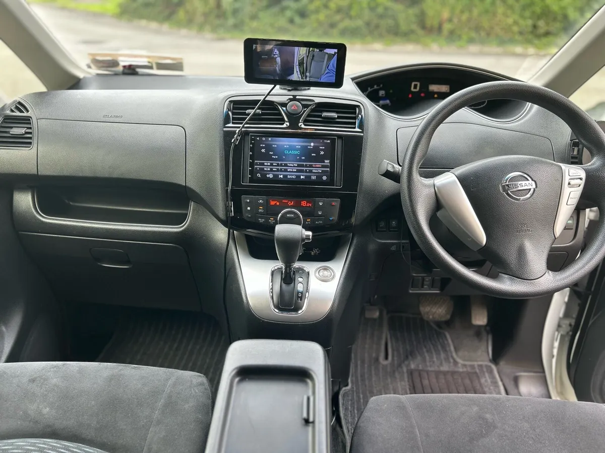 Nissan Serena - Image 4