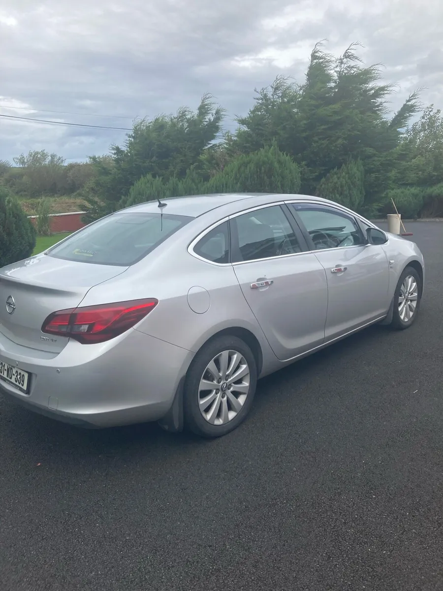 Opel Astra 1.7 Diesel - Image 2