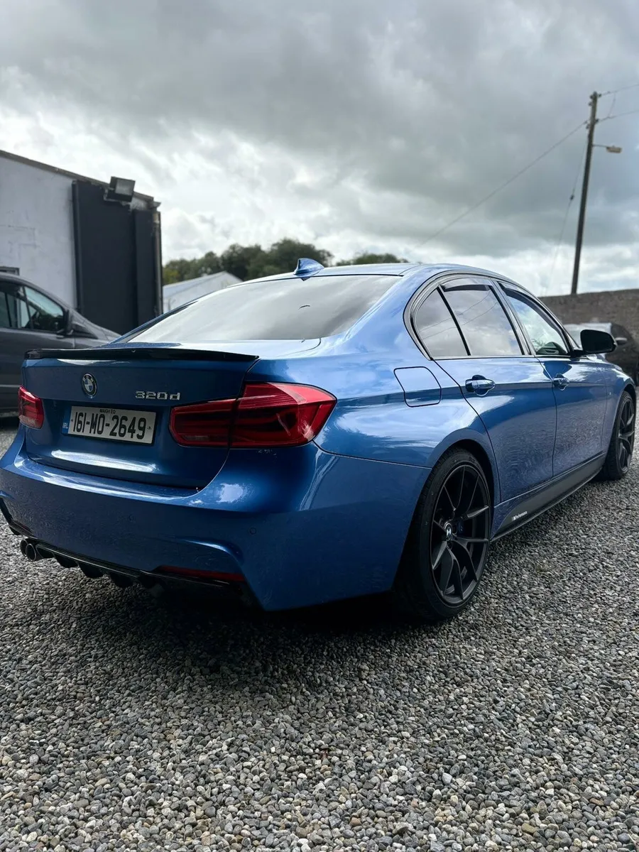 Bmw 320d - Image 2