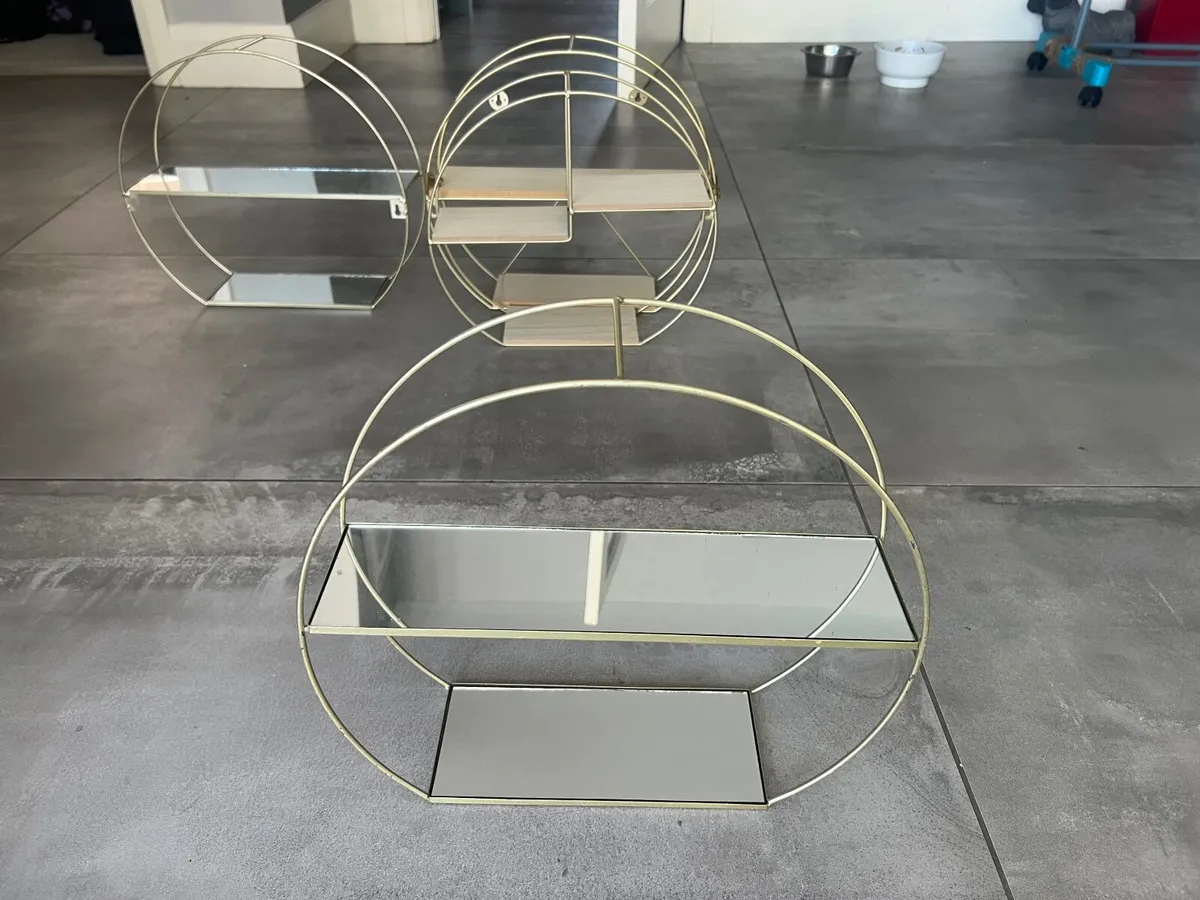 shelf - Image 2