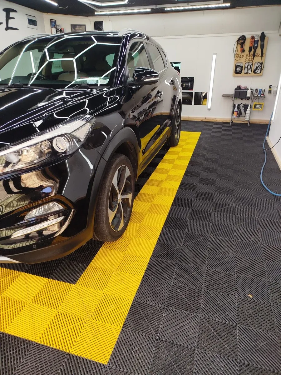 2016 Hyundai Tucson 2.0 CRDi Diesel - Image 3