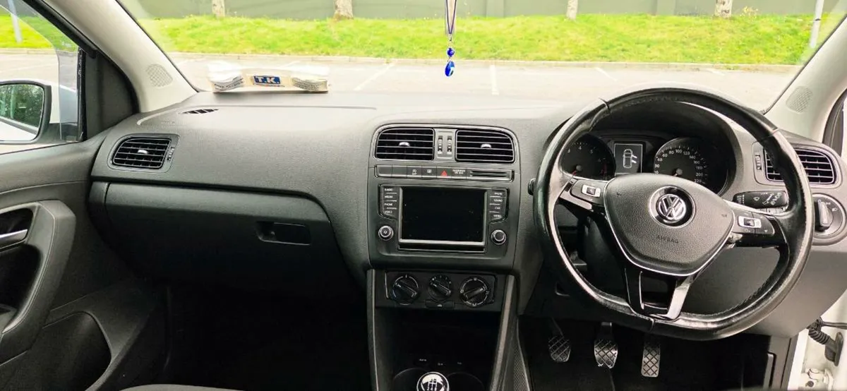Volkswagen POLO 2017 *LOW MILEAGE* - Image 4