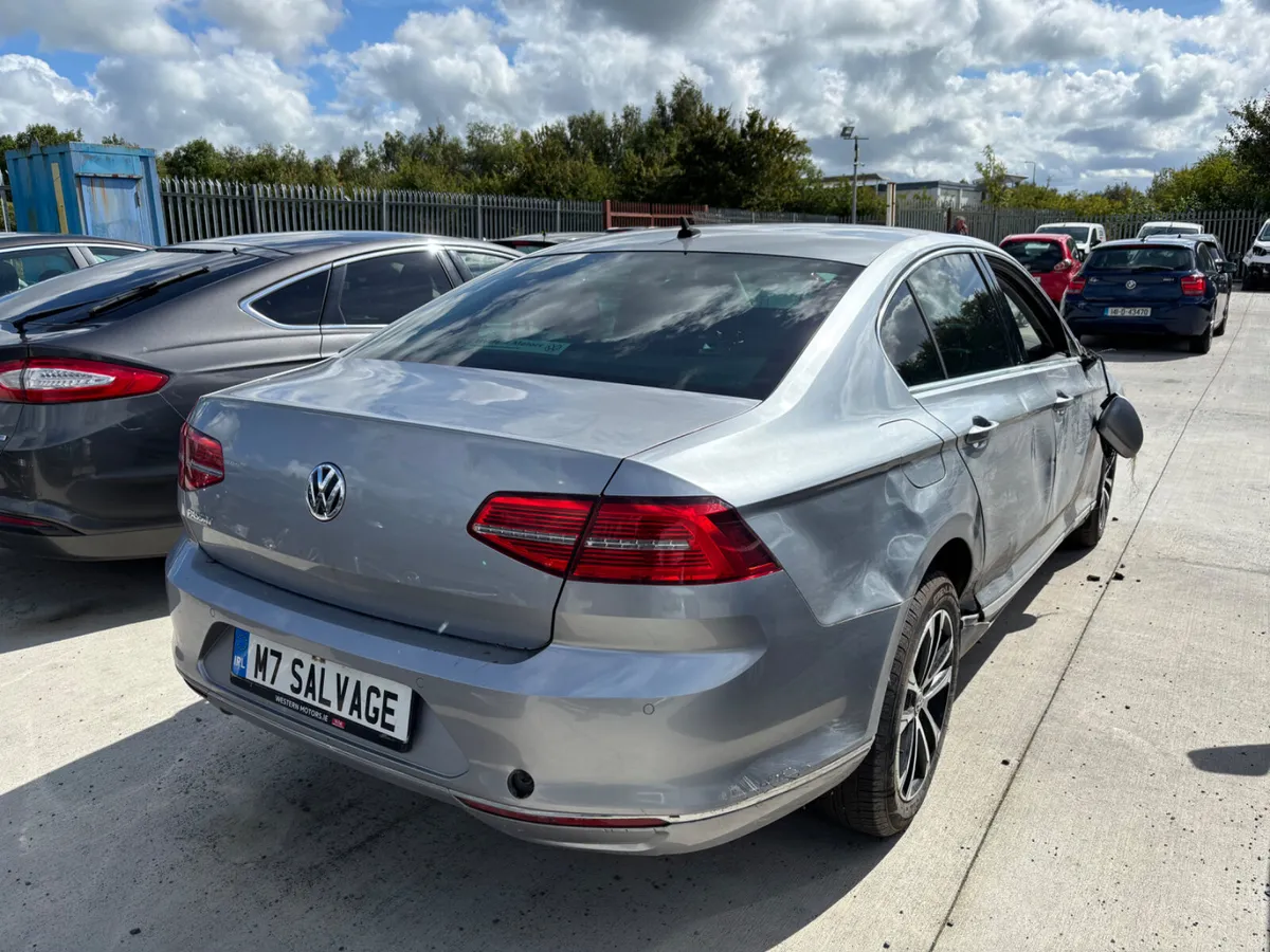 18 Passat Tdi Highline NCT 9/26 - Image 3