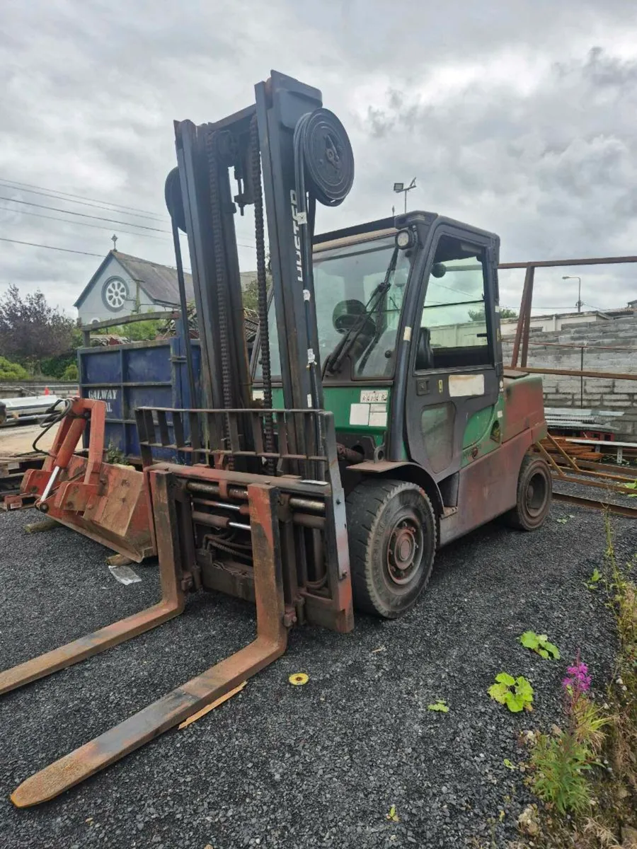 Hyster 5.5 ton forklift - Image 3