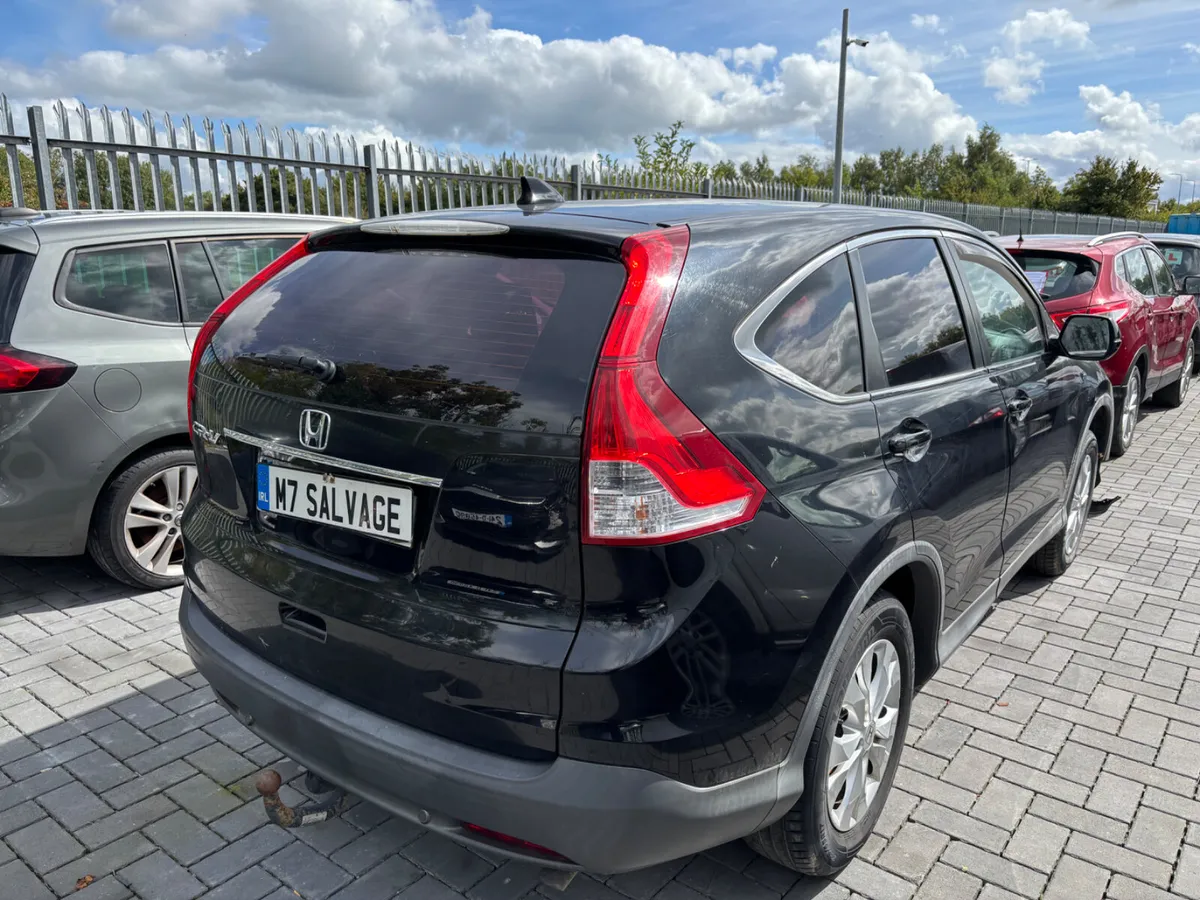 15 Honda Cr-v Diesel 140kmiles Drives - Image 3