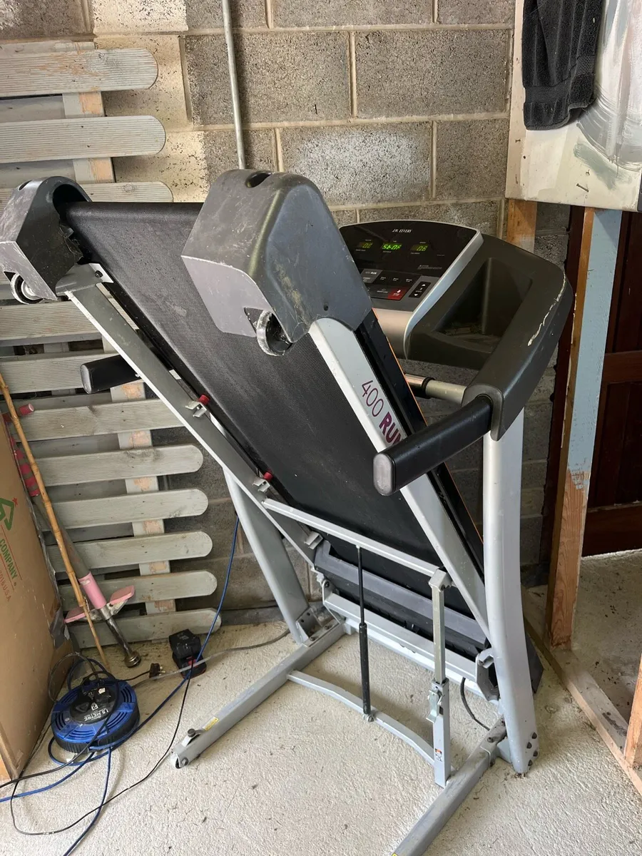 Treadmill - Image 2