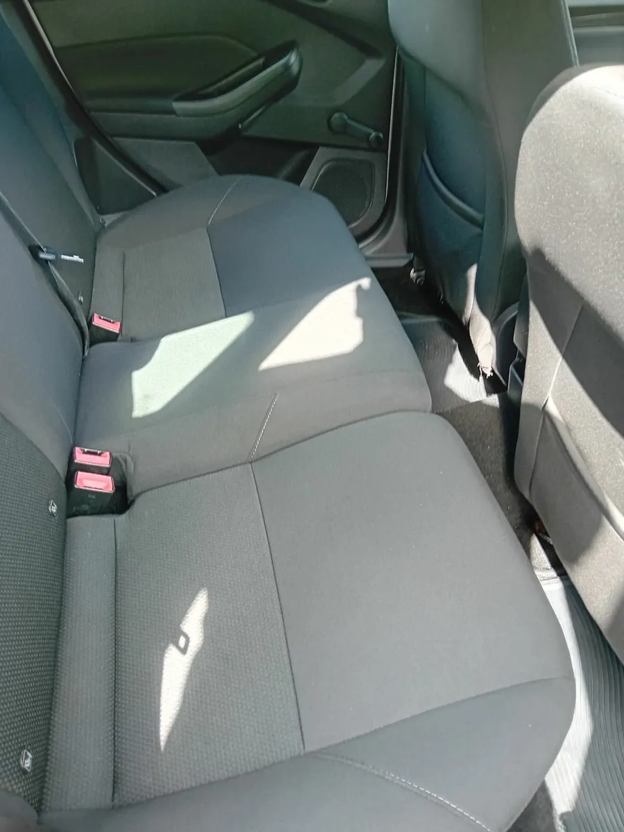 Ford Focus 2015 - Image 3