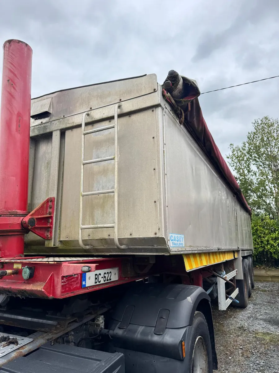 2006 Casey Tipping Trailer - Image 4