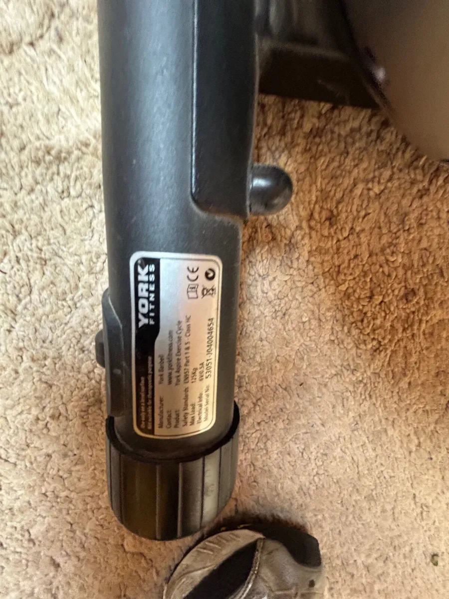 Exercise bike - Image 2