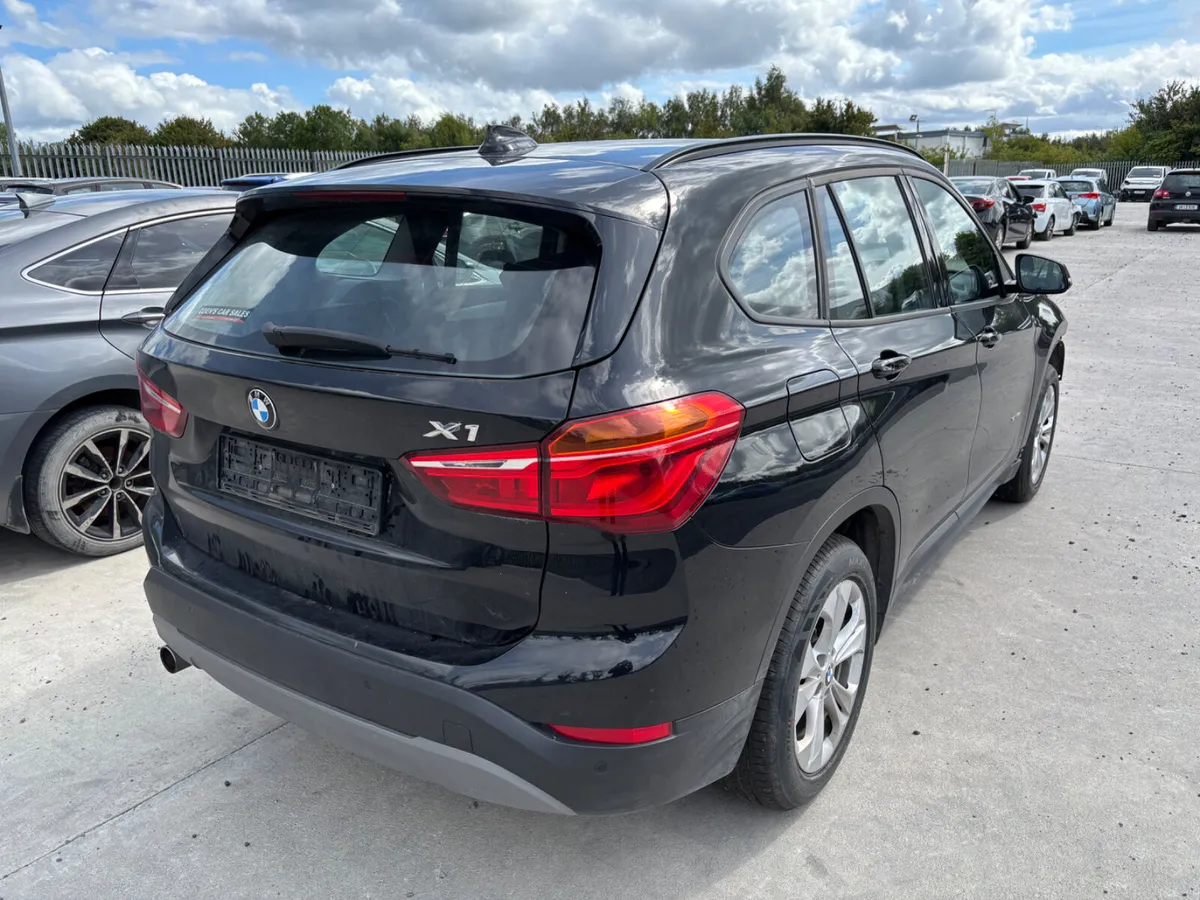 17 BMW Sdrive 2.0 Diesel 240km Drives - Image 3
