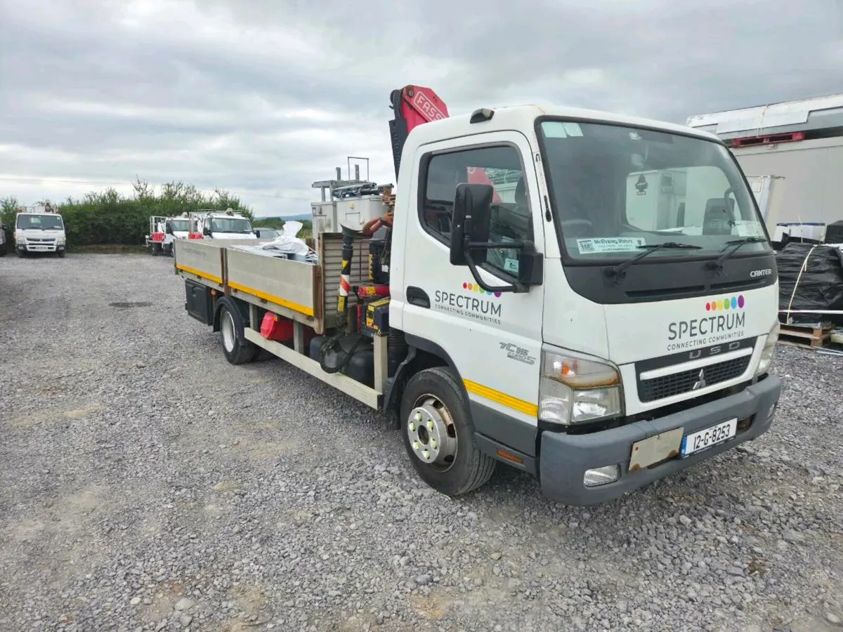 2012 Mitsubishi Canter F50 Fassi - Image 1