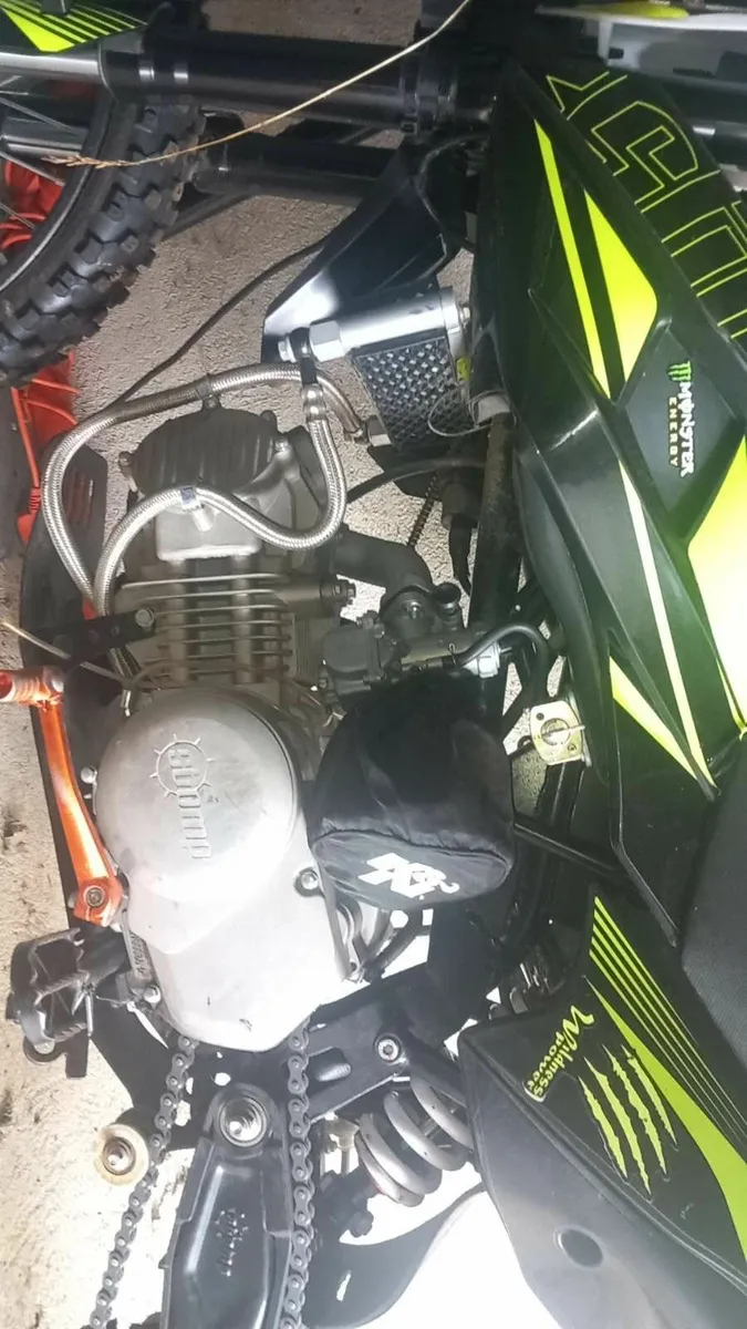 Dirt  Bike - Image 4
