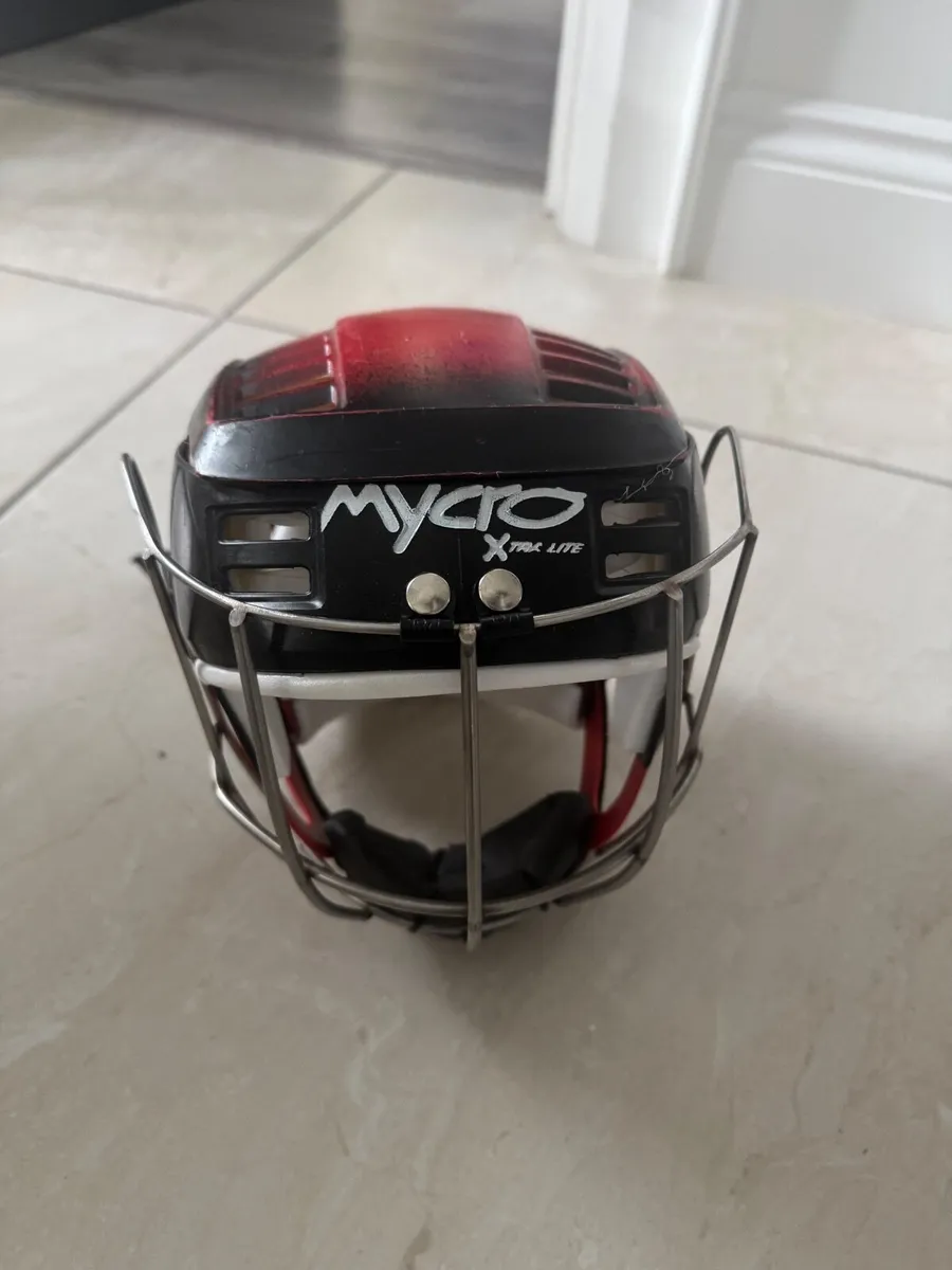 Mycro helmet - Image 4