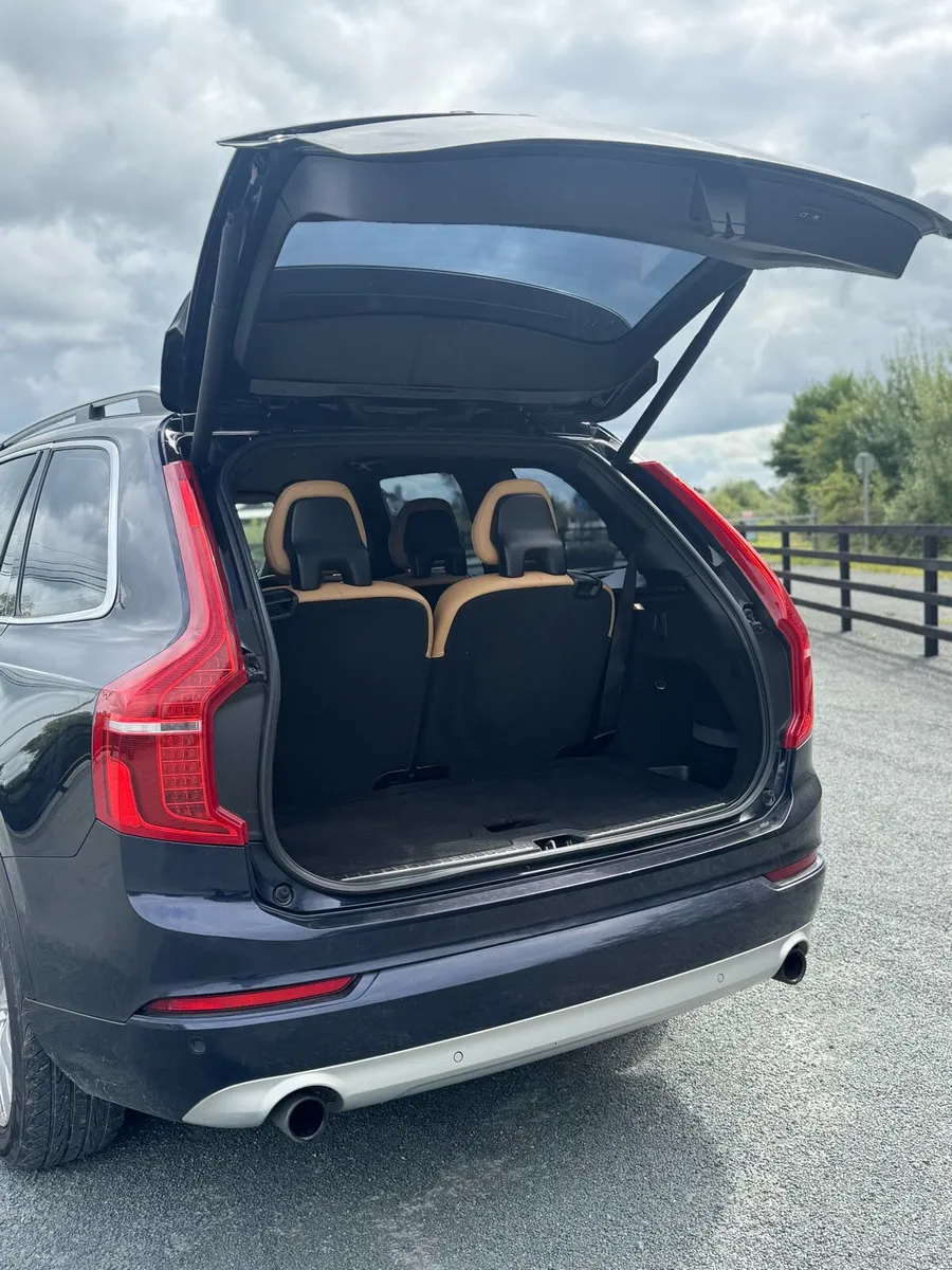 Volvo XC90 D5 momentum powerpuls 2017 - Image 4
