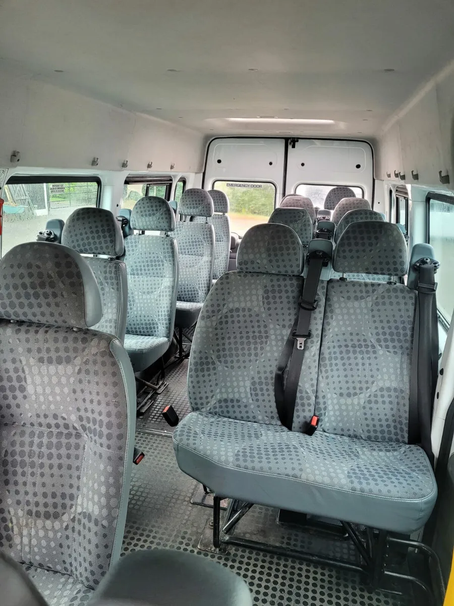 Ford Transit Minibus 2012 - Image 4