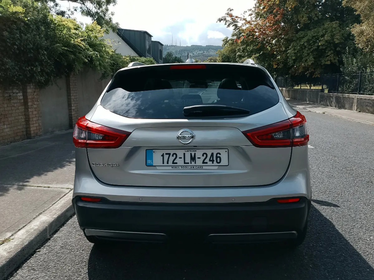 Nissan Qashqai 1.5 DCI N-connecta 5DR - Image 4