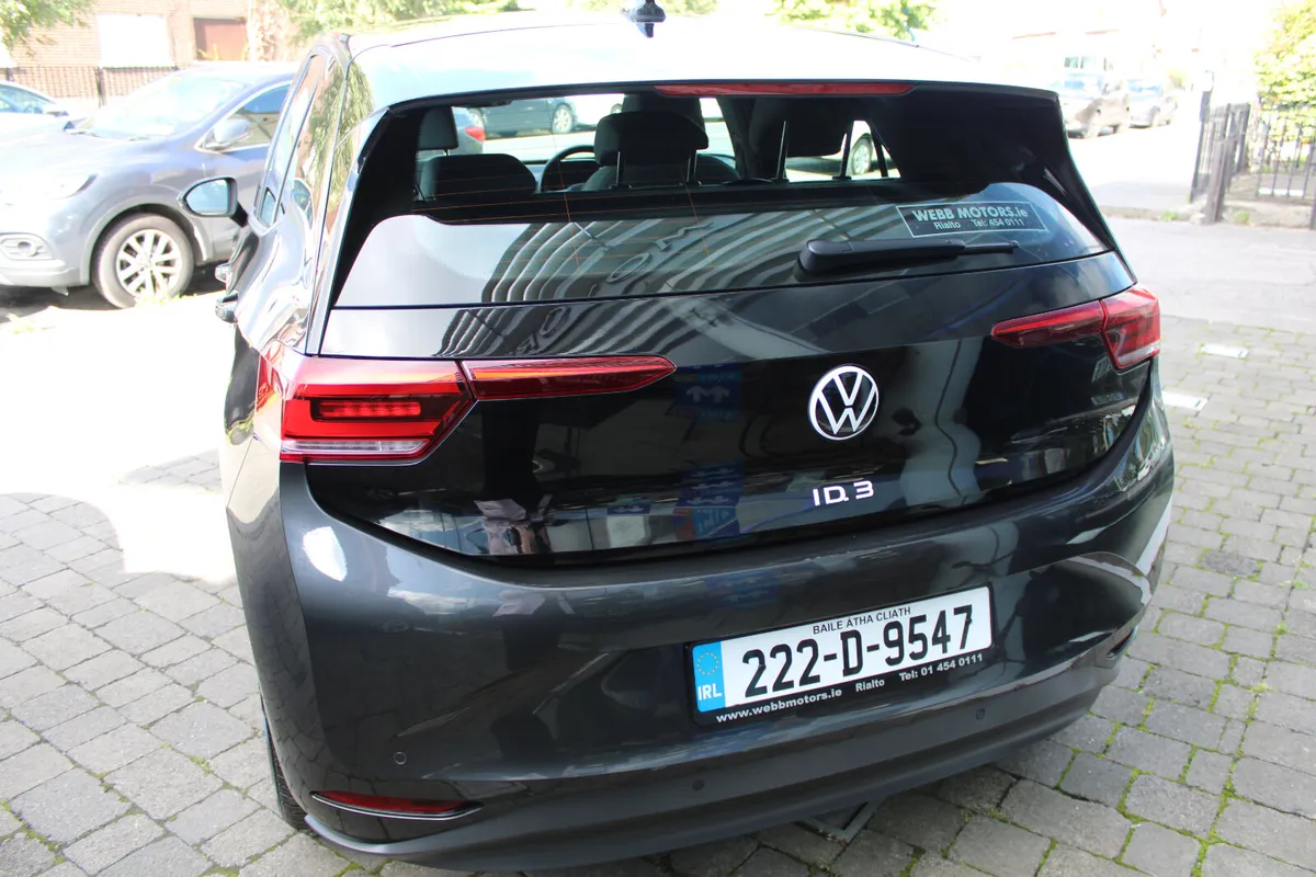 Volkswagen ID.3 PRO LIFE 58 KWH 2022 - Image 4