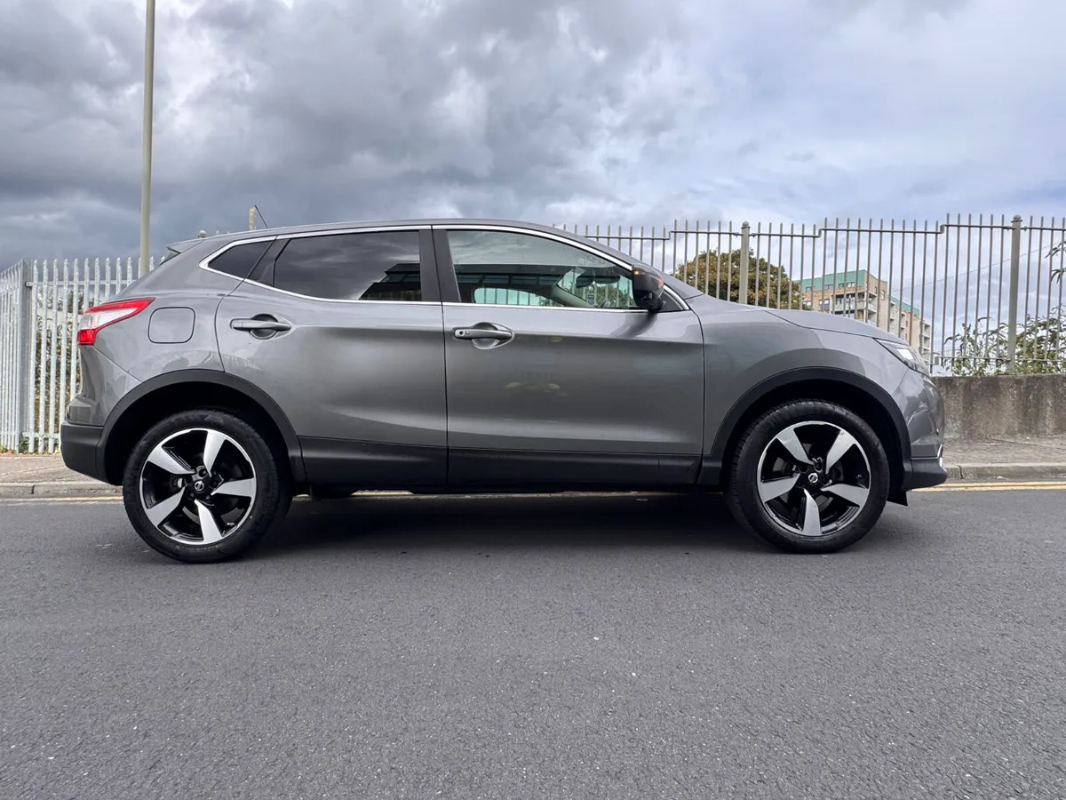 Nissan Qashqai 2016 - Image 1