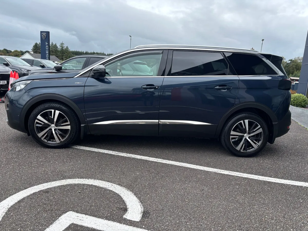 Peugeot 5008 2020 - Image 3