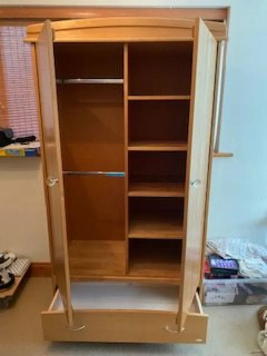 Wardrobe - Image 2