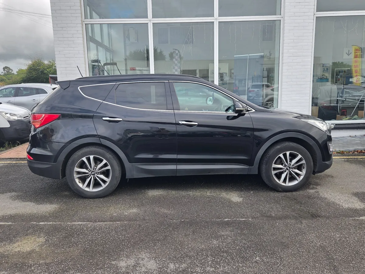 Hyundai Santa Fe 2015 - Image 3