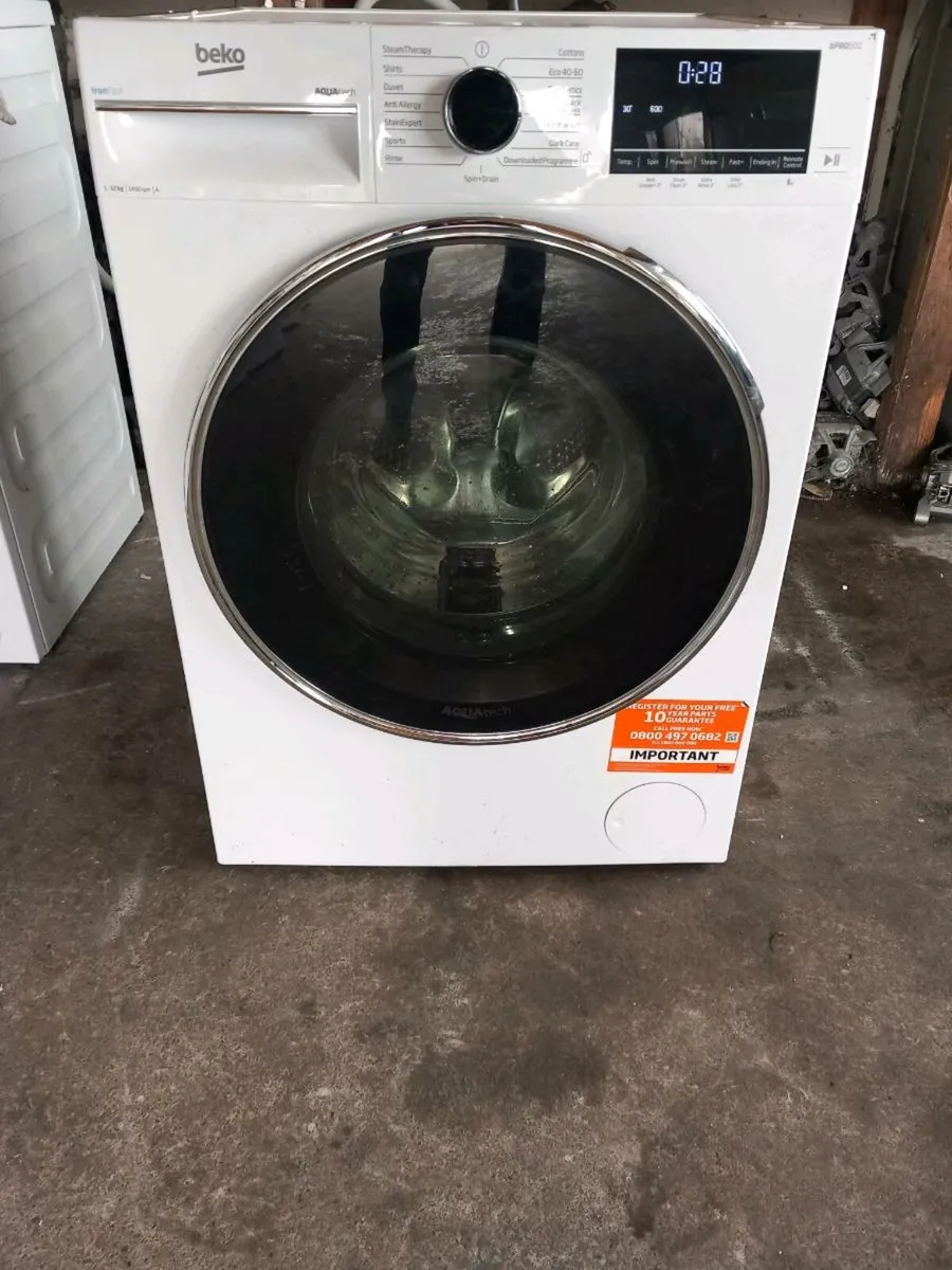 Beko 12kg washing machine as new - Image 1