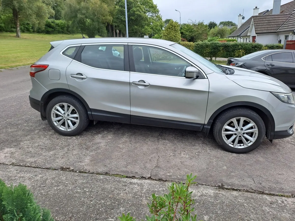 Nissan Qashqai 2015 Automatic nct nov/2027 - Image 2