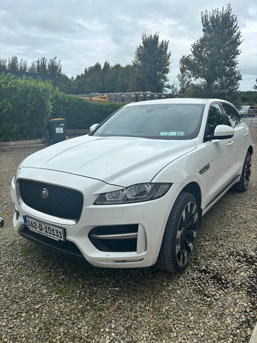 Jaguar r sport - Image 1
