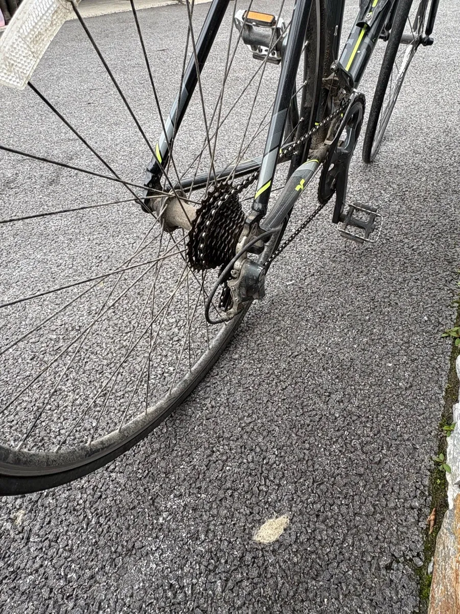 Racing Bike - Image 4