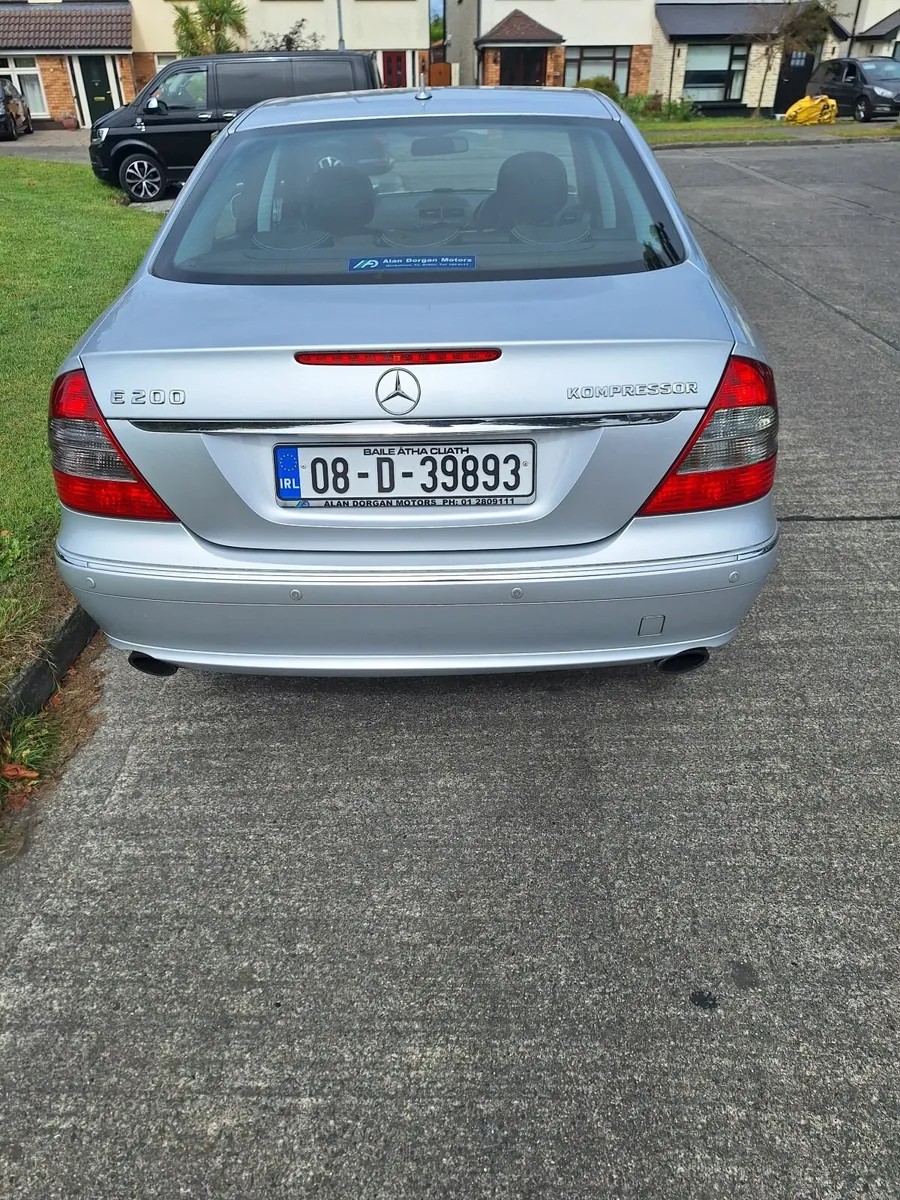 2008 Mercedes-Benz E200 Kompressor 1.8 Petrol - Image 3