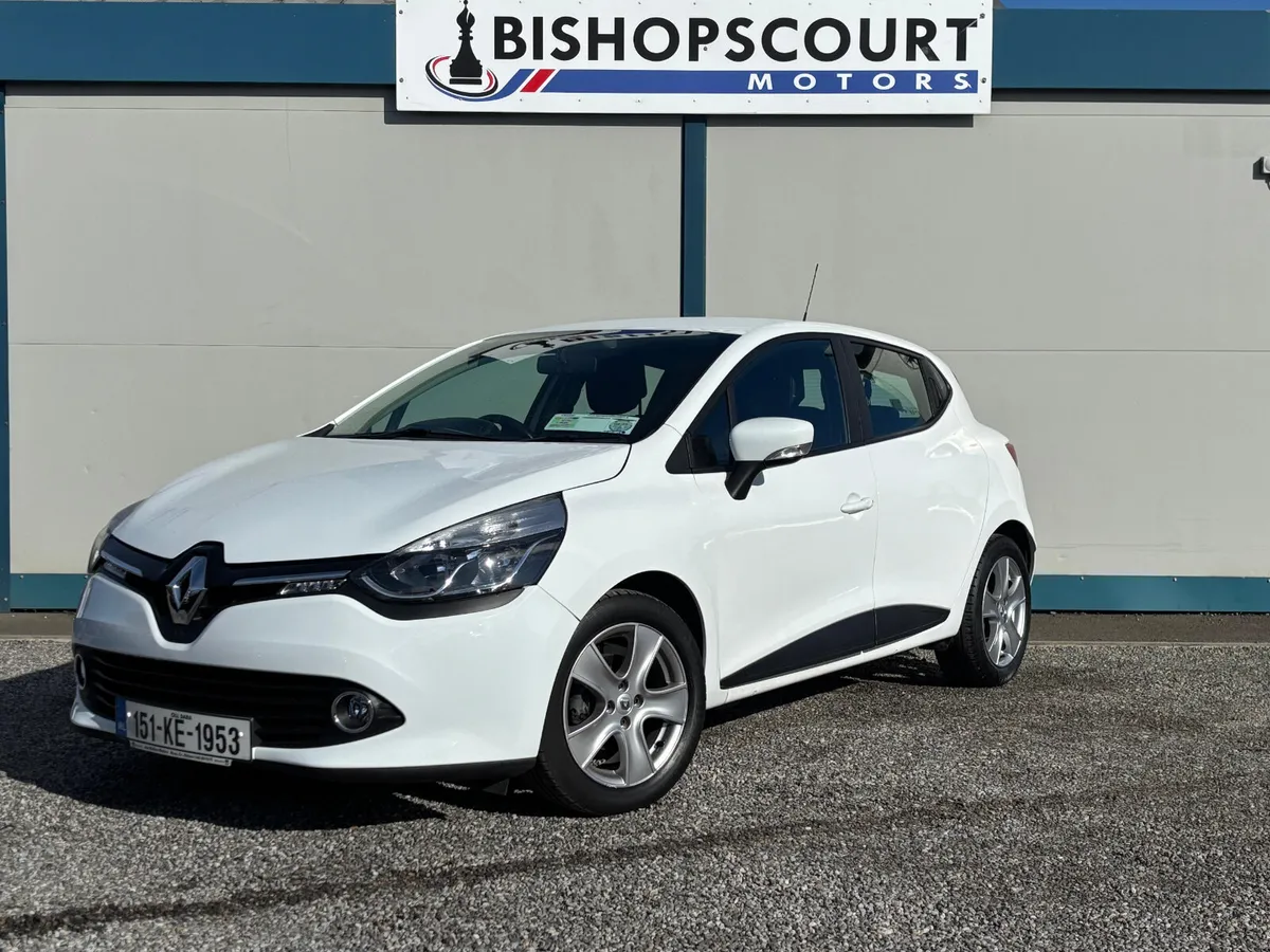 Renault Clio 2015 - Image 1