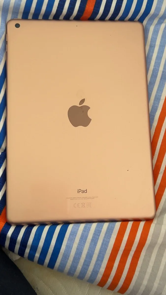 iPad - Image 3