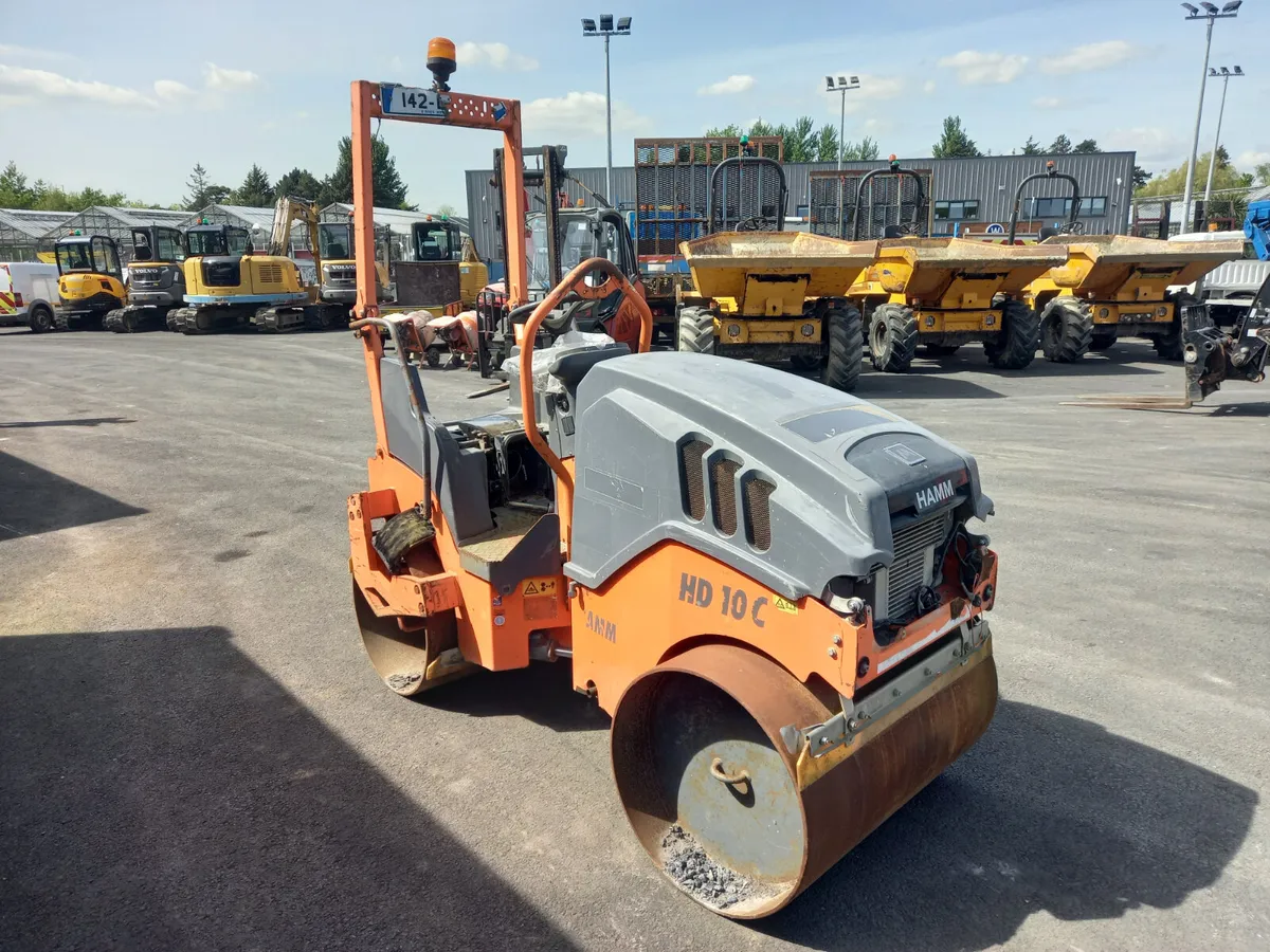 2014 Hamm Hd10C Twin Drum Roller For Auction - Image 2