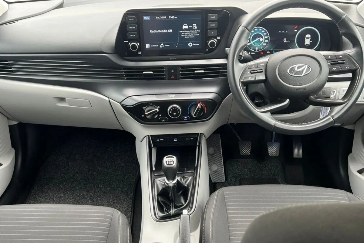 Hyundai i20 Deluxe Plus 1.2 Petrol - Image 4