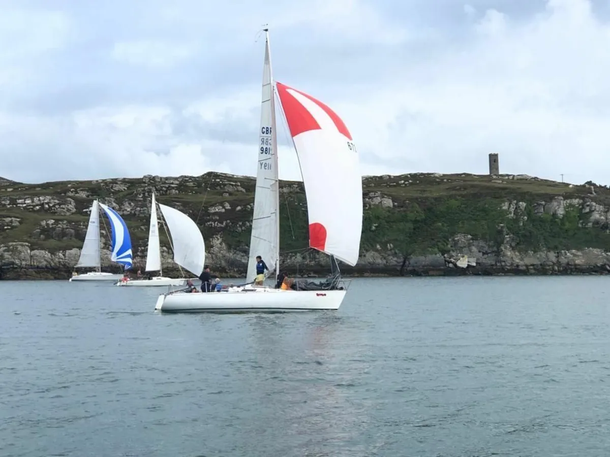 Beneteau First Class 8 - Image 2