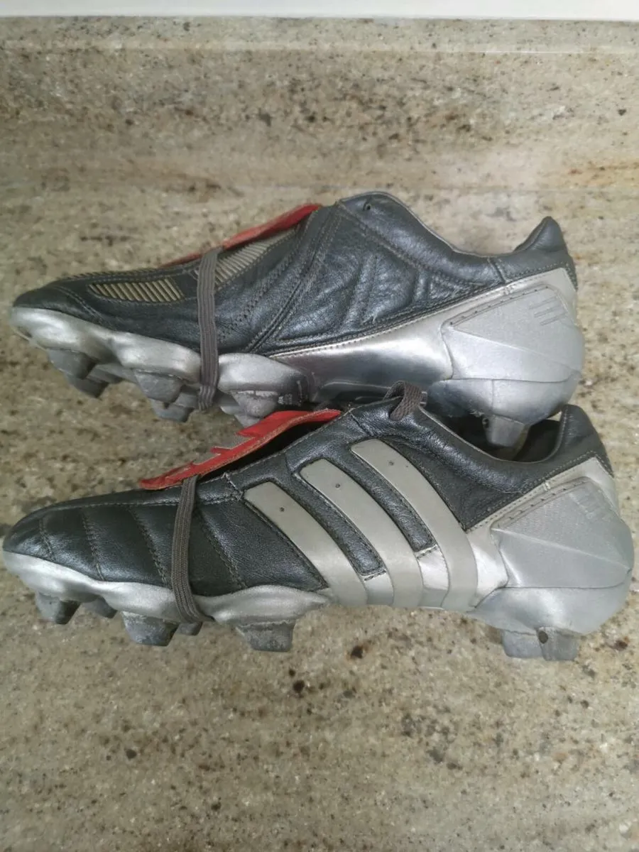 Football boots - Image 2