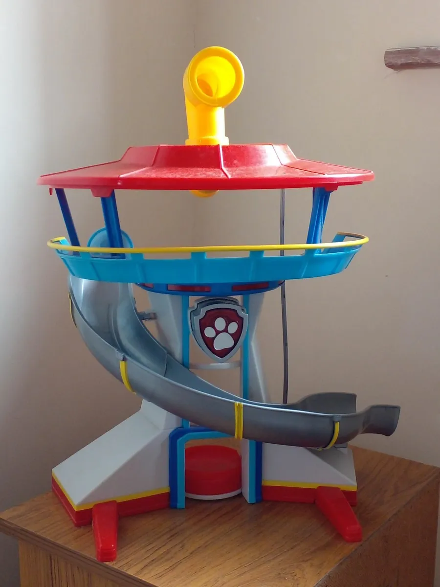 Paw Patrol Lookout Tower (original model) - Image 1