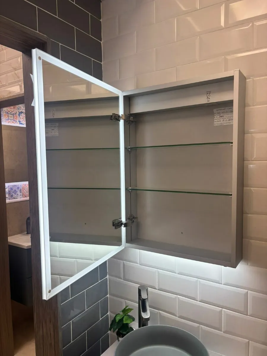 Bathshack - Bluetooth Mirror Cabinet 5x7 - Image 4