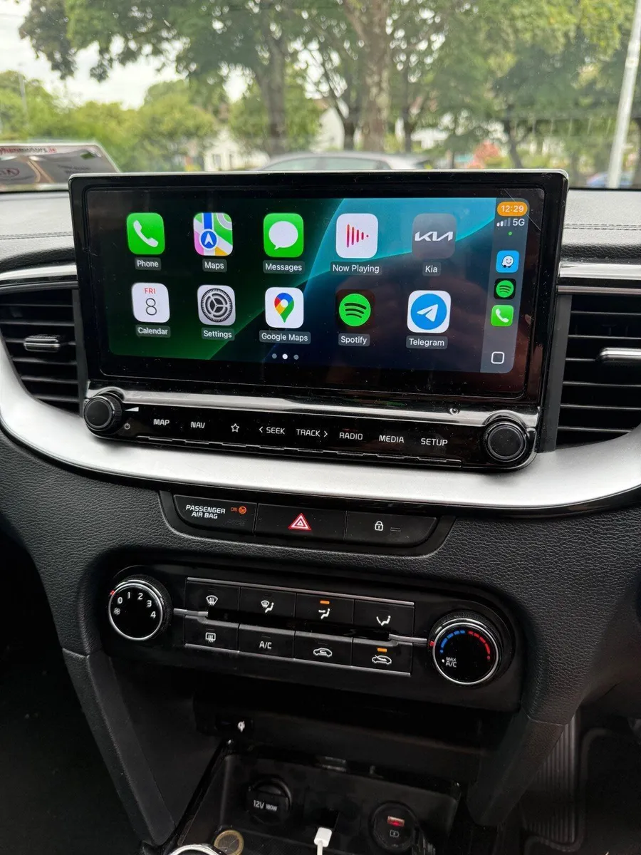 Kia Ceed 2022 - Image 2