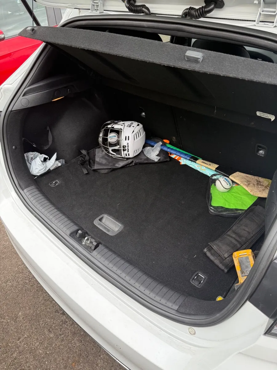 Kia Ceed 2022 - Image 4